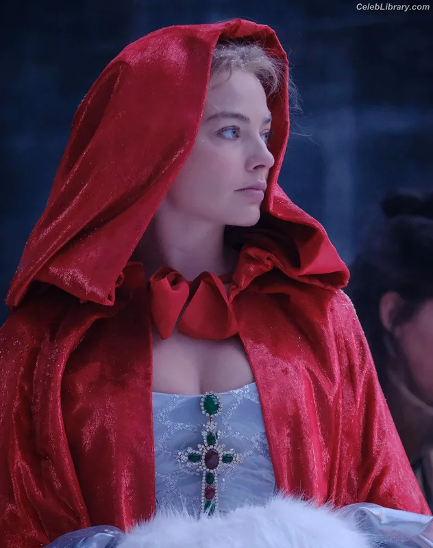 Margot Robbie photo 16 of 2576