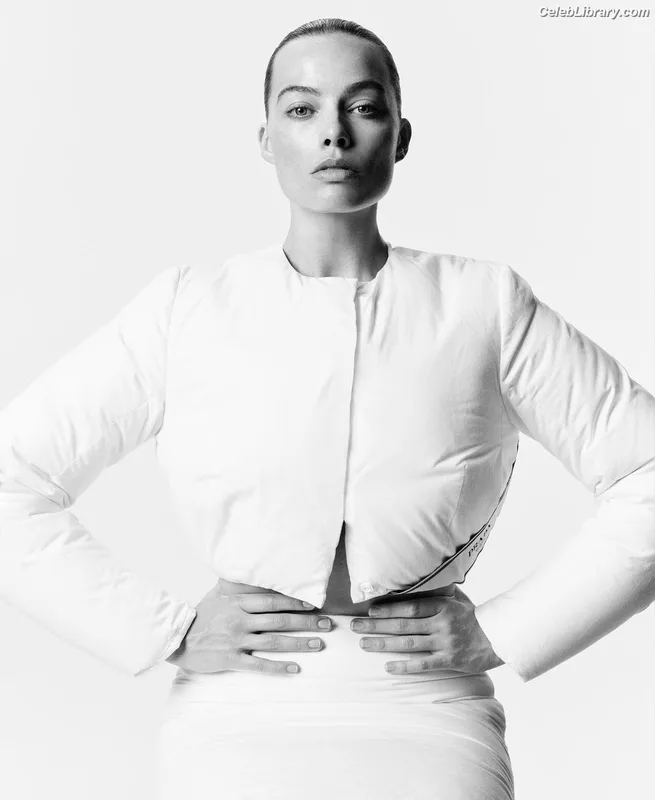 Margot Robbie photo 18 of 2576