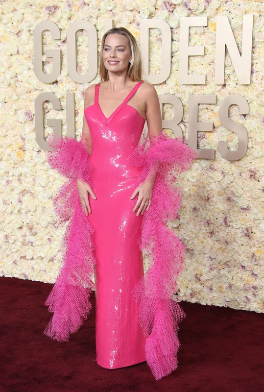 Margot Robbie photo 6 of 2576