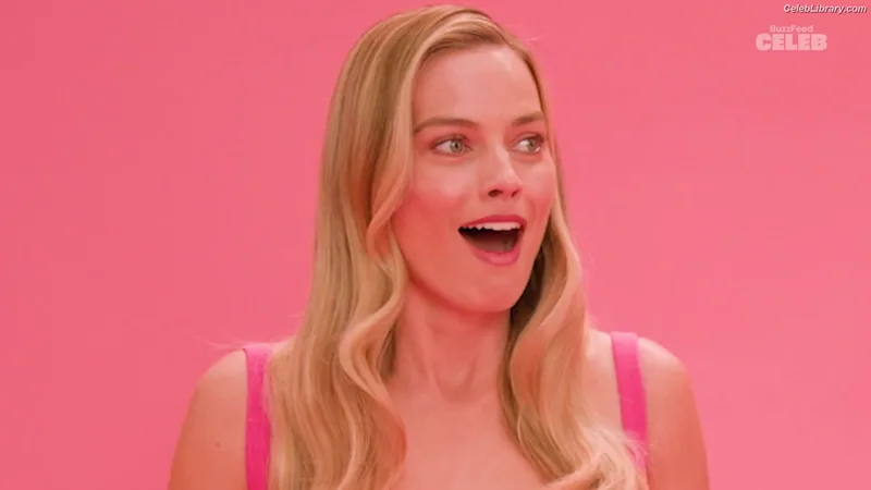 Margot Robbie photo 14 of 2576