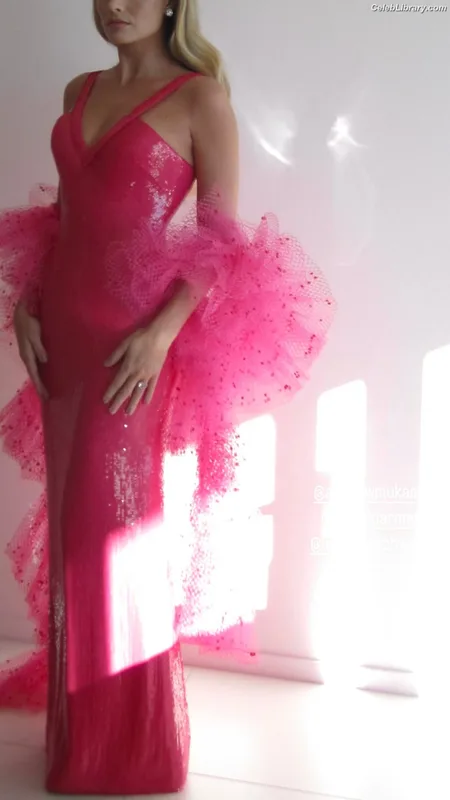 Margot Robbie photo 16 of 2576
