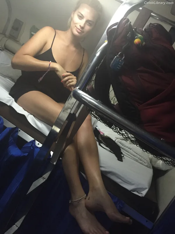 Margot Robbie photo 20 of 2576