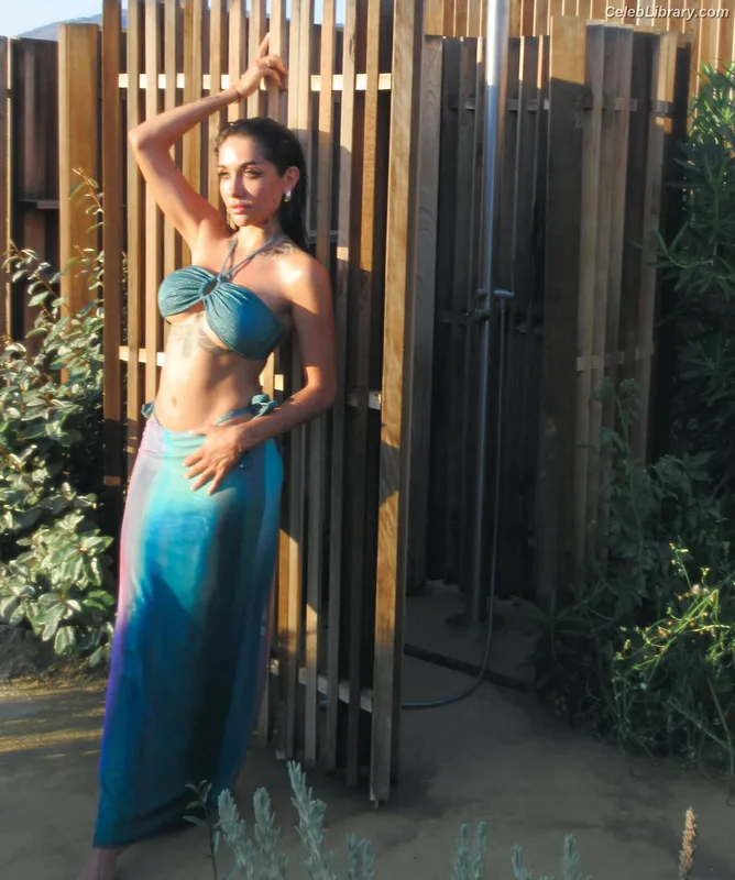 Maria Becerra photo 14 of 195