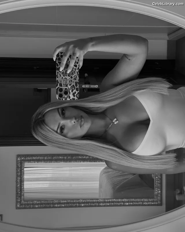 Maria Brun photo 18 of 461
