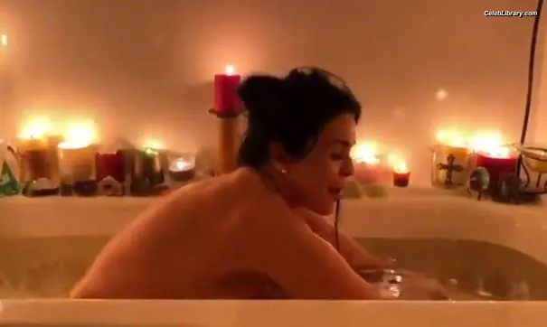 Maria Conchita Alonso photo 4 of 75