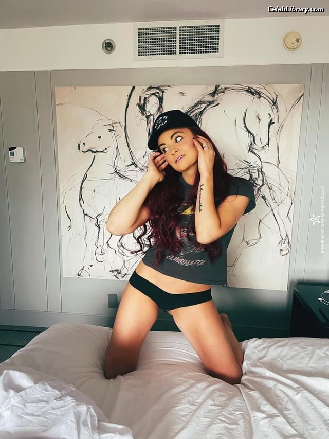 Maria Kanellis photo 16 of 669