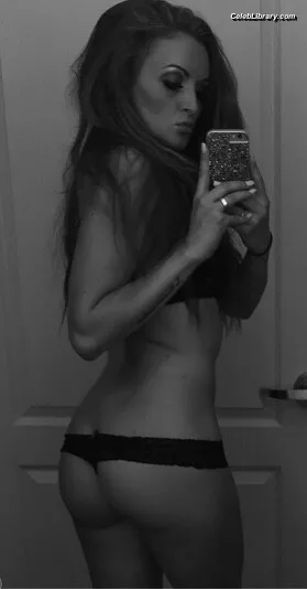 Maria Kanellis photo 5 of 669