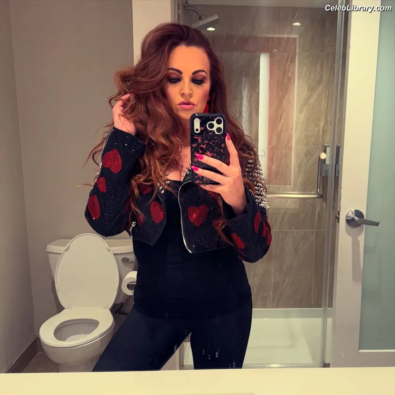 Maria Kanellis photo 8 of 669