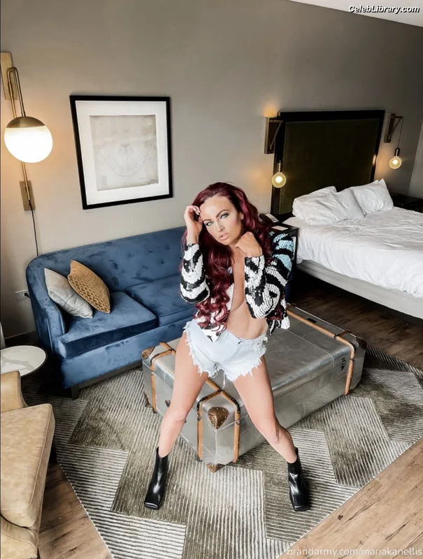 Maria Kanellis photo 16 of 669