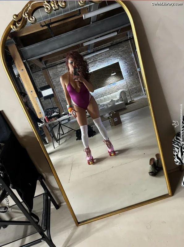 Maria Kanellis photo 10 of 669
