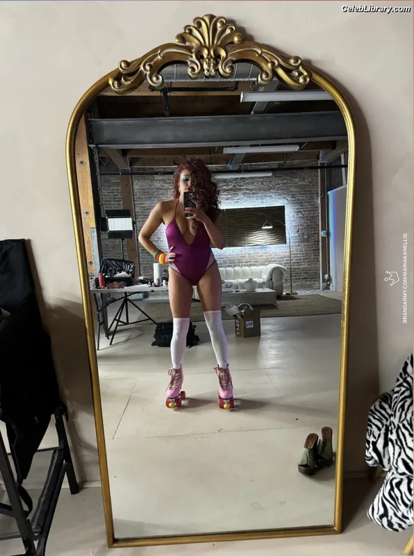 Maria Kanellis photo 11 of 669