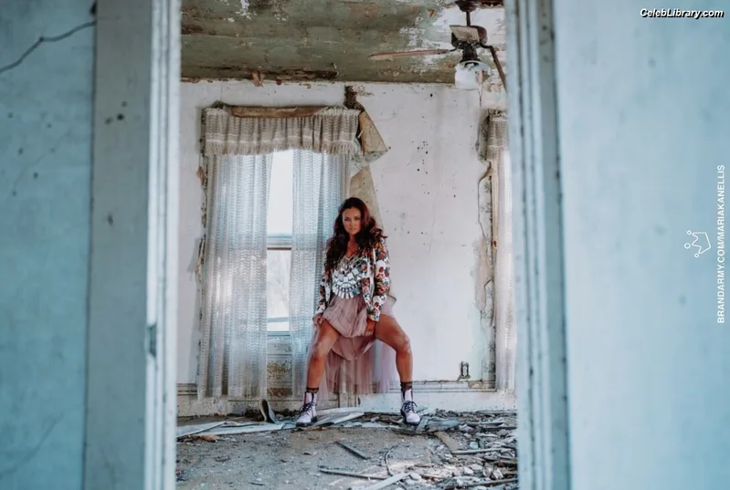 Maria Kanellis photo 20 of 669