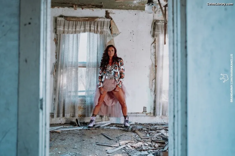 Maria Kanellis photo 2 of 669