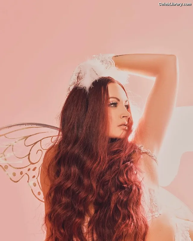 Maria Kanellis photo 16 of 669