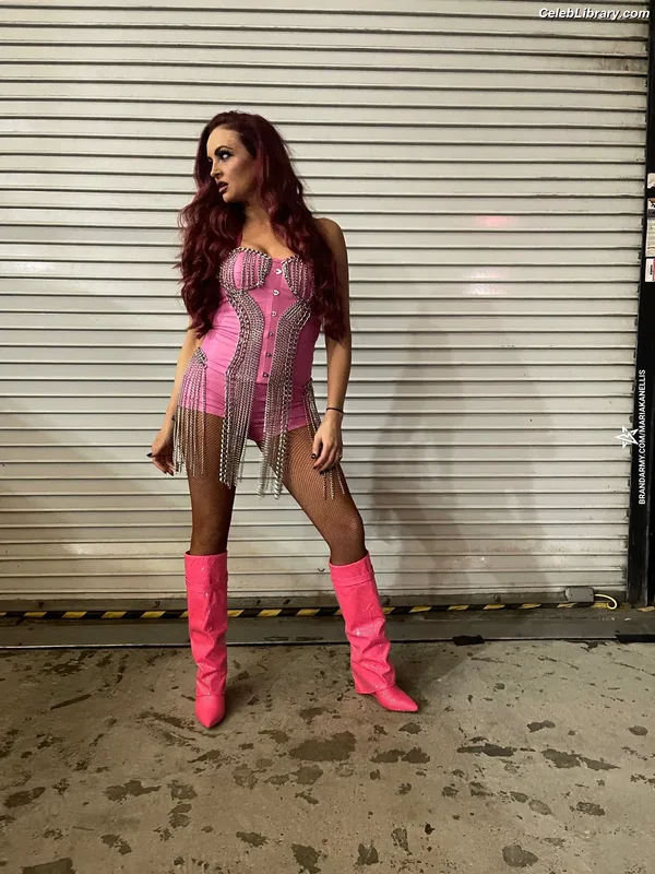 Maria Kanellis photo 8 of 669