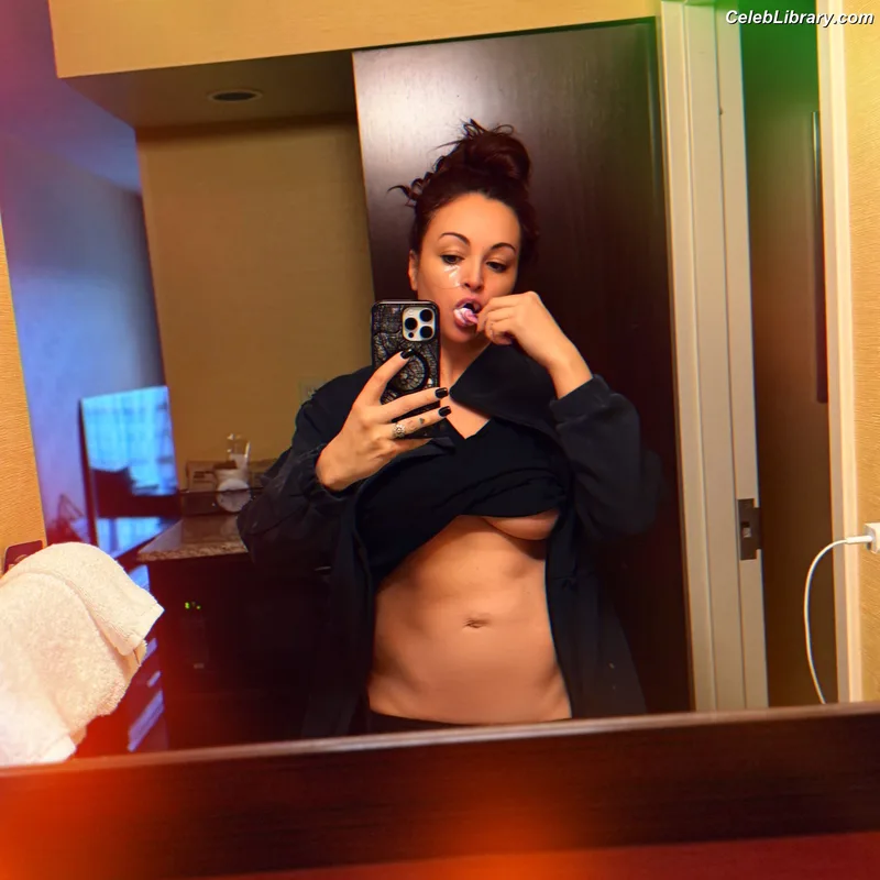 Maria Kanellis photo 4 of 669