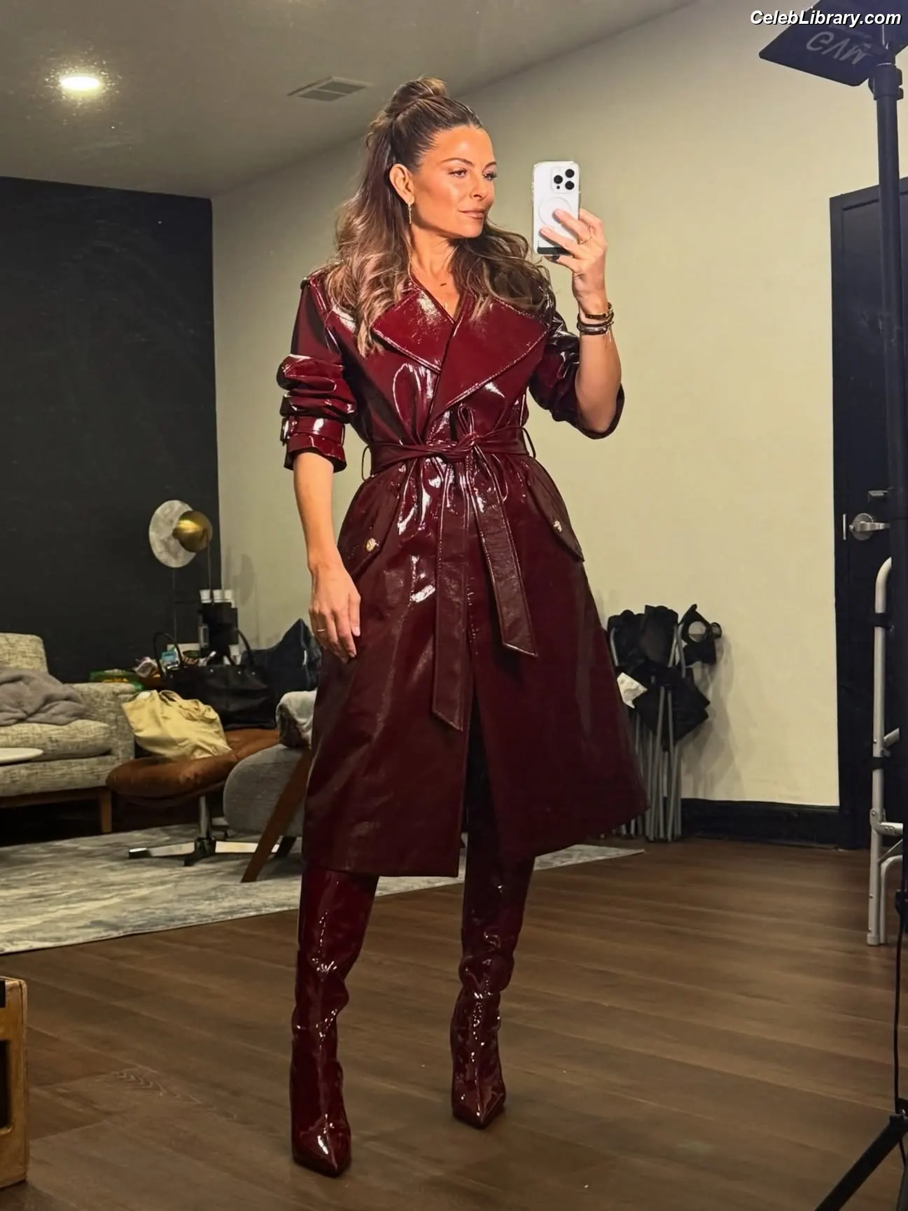 Maria Menounos photo 16 of 319