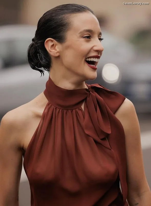 Maria Pedraza photo 3 of 432