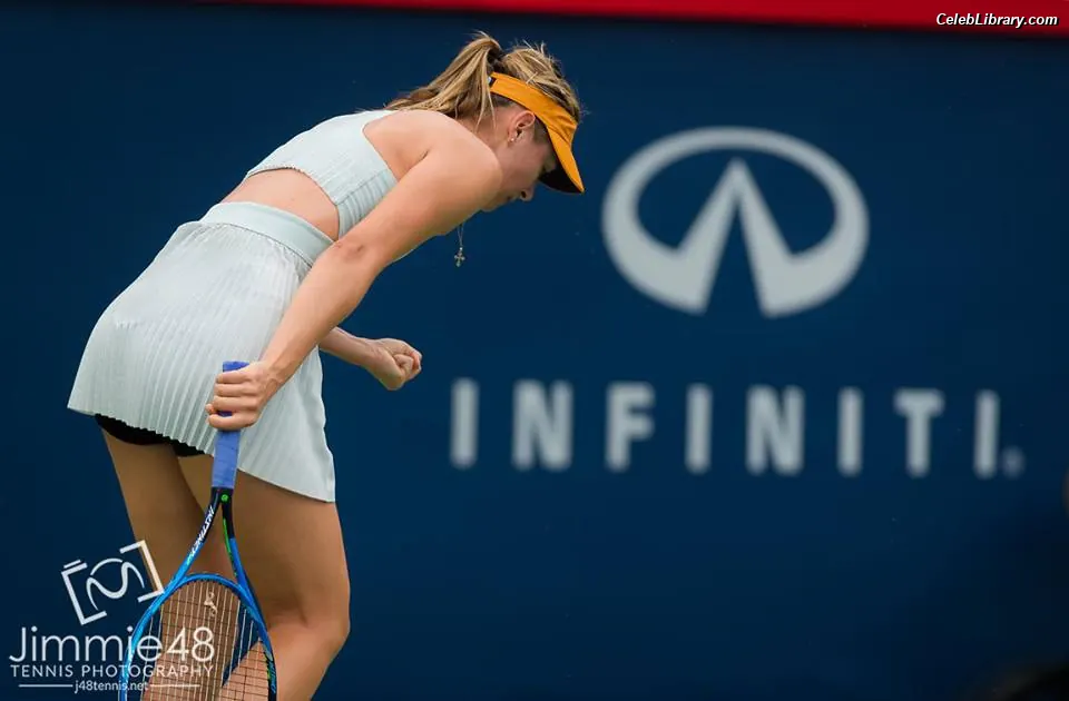 Maria Sharapova photo 1 of 374