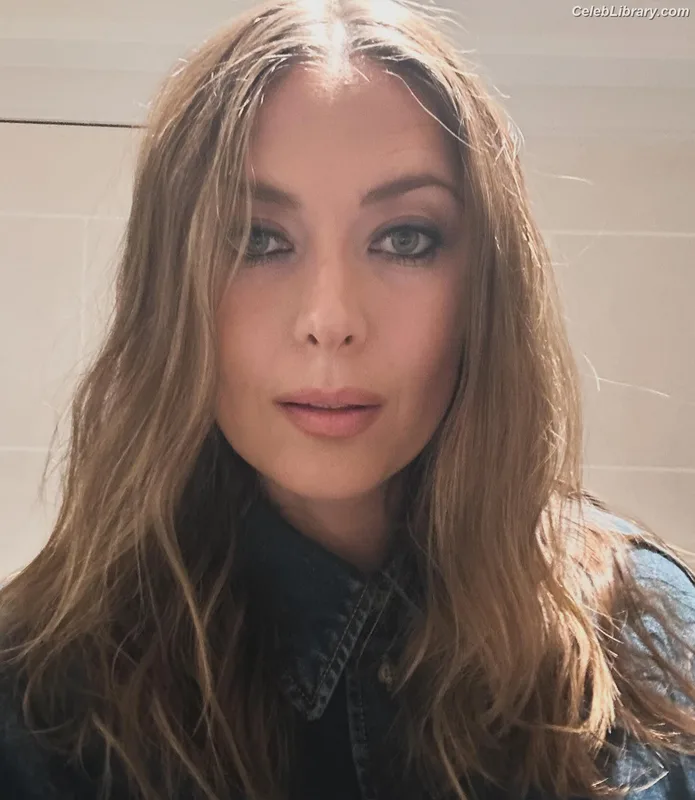 Maria Sharapova photo 3 of 374