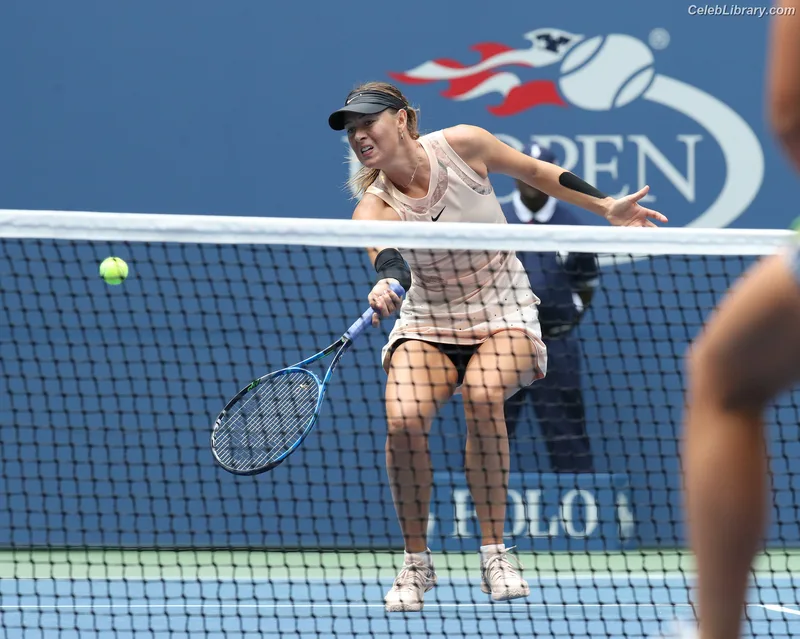 Maria Sharapova photo 7 of 374