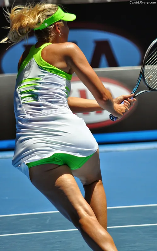 Maria Sharapova photo 12 of 374