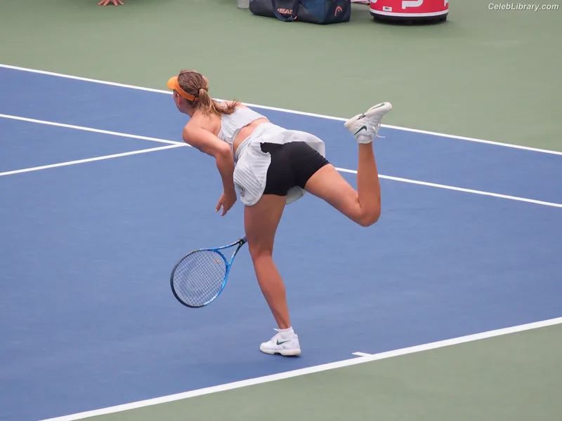 Maria Sharapova photo 4 of 374