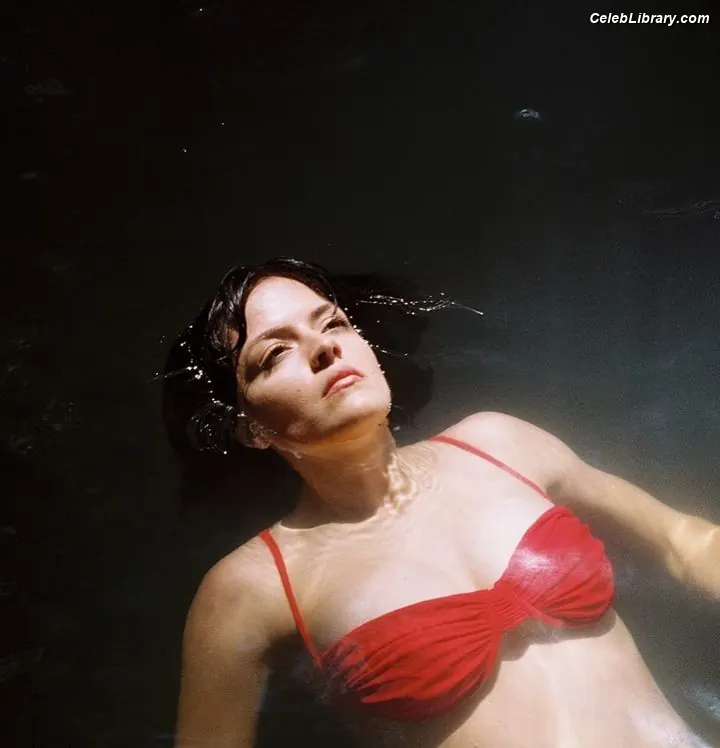 Maria Zardoya photo 16 of 346