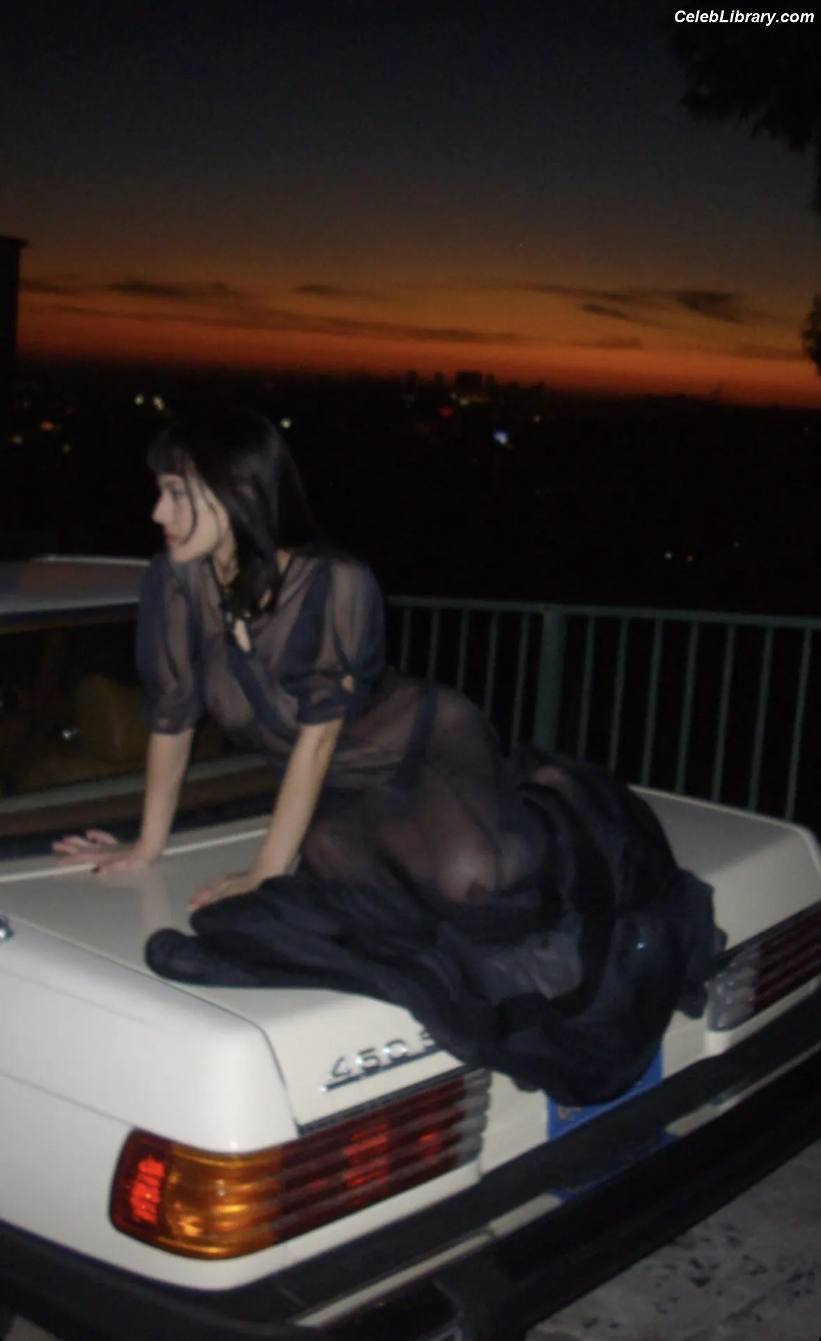 Maria Zardoya photo 3 of 346