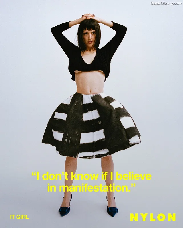 Maria Zardoya photo 11 of 347