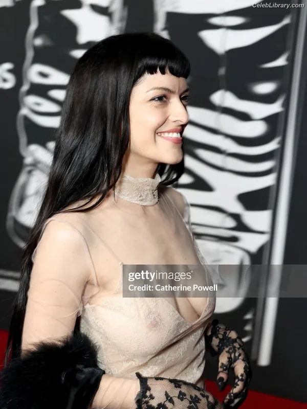 Maria Zardoya photo 16 of 347