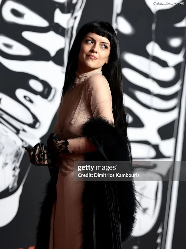 Maria Zardoya photo 20 of 347