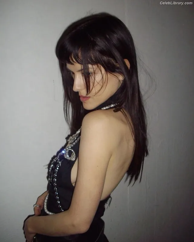 Maria Zardoya photo 11 of 347