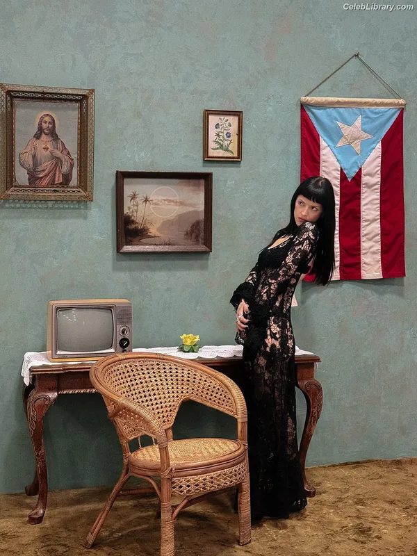 Maria Zardoya photo 14 of 347