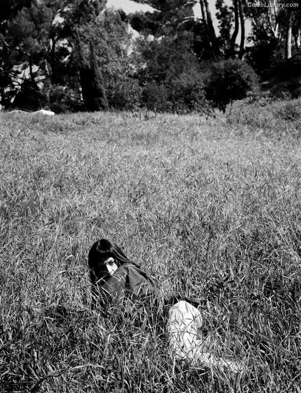 Maria Zardoya photo 14 of 347