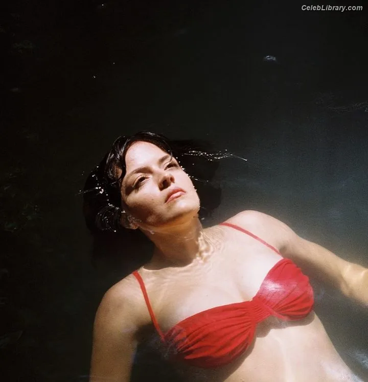 Maria Zardoya photo 16 of 347