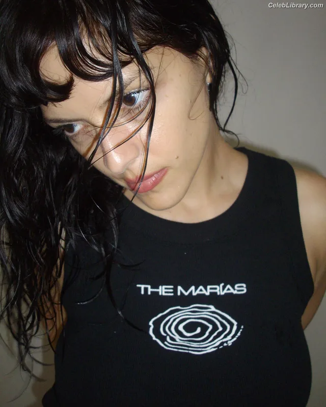 Maria Zardoya photo 1 of 347