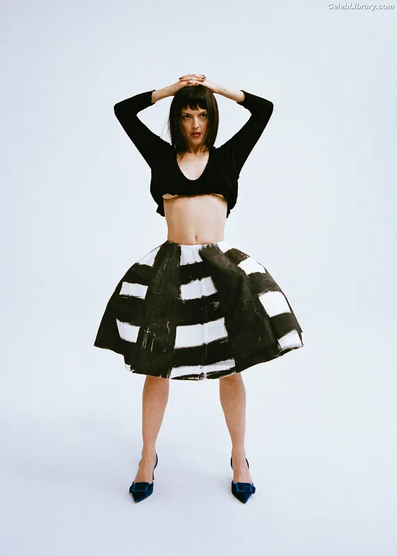 Maria Zardoya photo 8 of 347