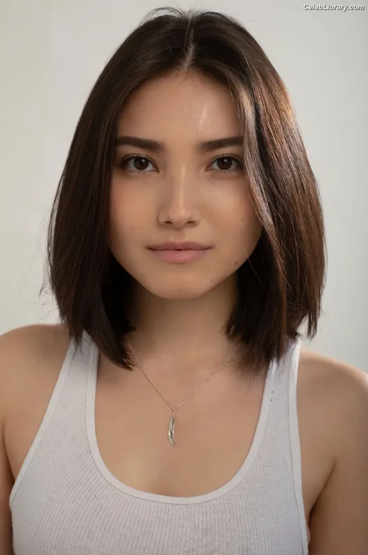 Maria Zhang photo 6 of 282