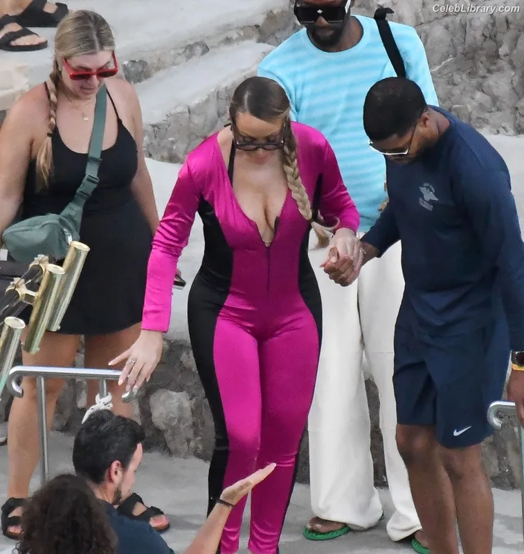 Mariah Carey photo 6 of 401