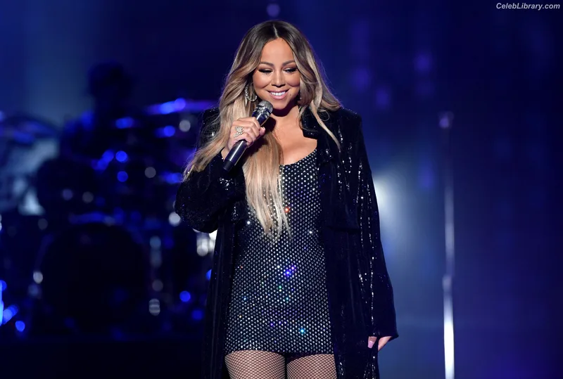 Mariah Carey photo 20 of 401