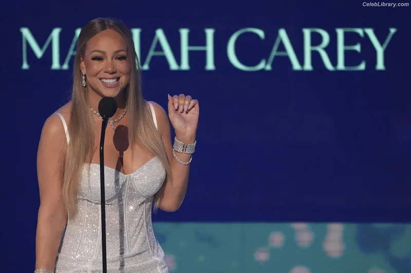 Mariah Carey photo 10 of 401