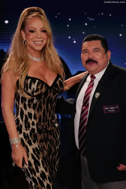Mariah Carey photo 19 of 401