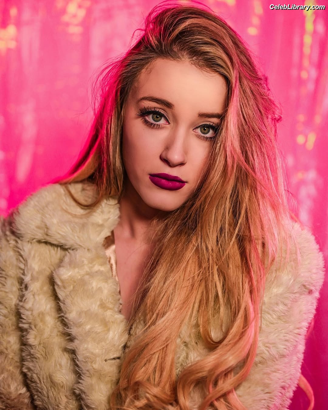 Mariah Rose Faith Casillas photo 10 of 94