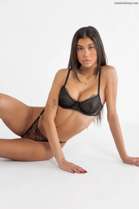 Marianna Fountopoulou photo 10 of 594