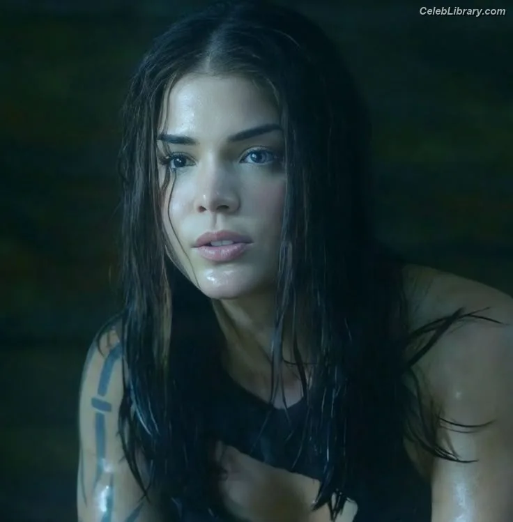 Marie Avgeropoulos photo 5 of 58