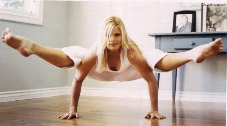 Mariel Hemingway photo 14 of 146
