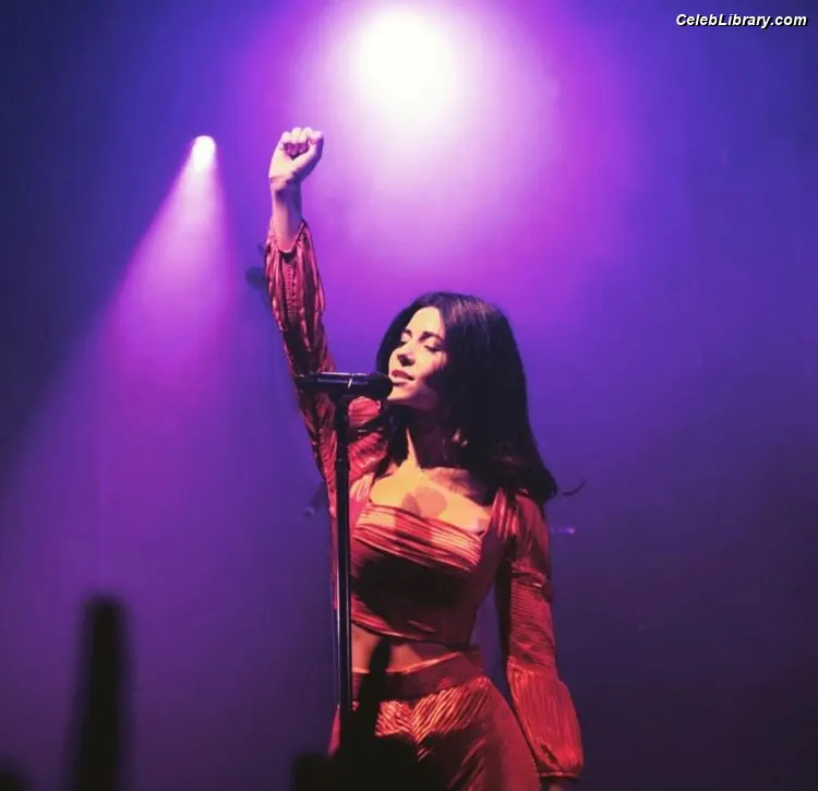 Marina Diamandis photo 19 of 533