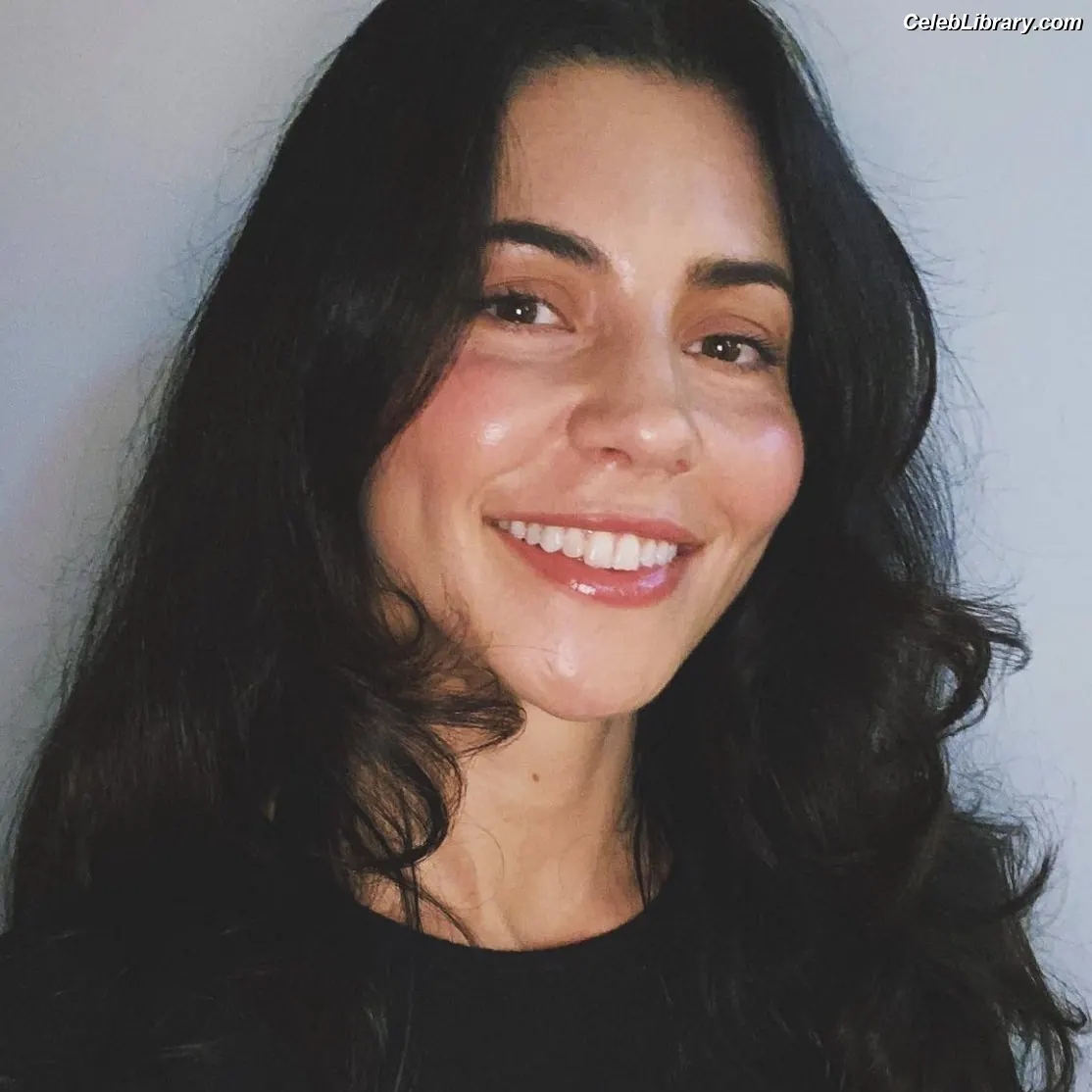 Marina Diamandis photo 12 of 533