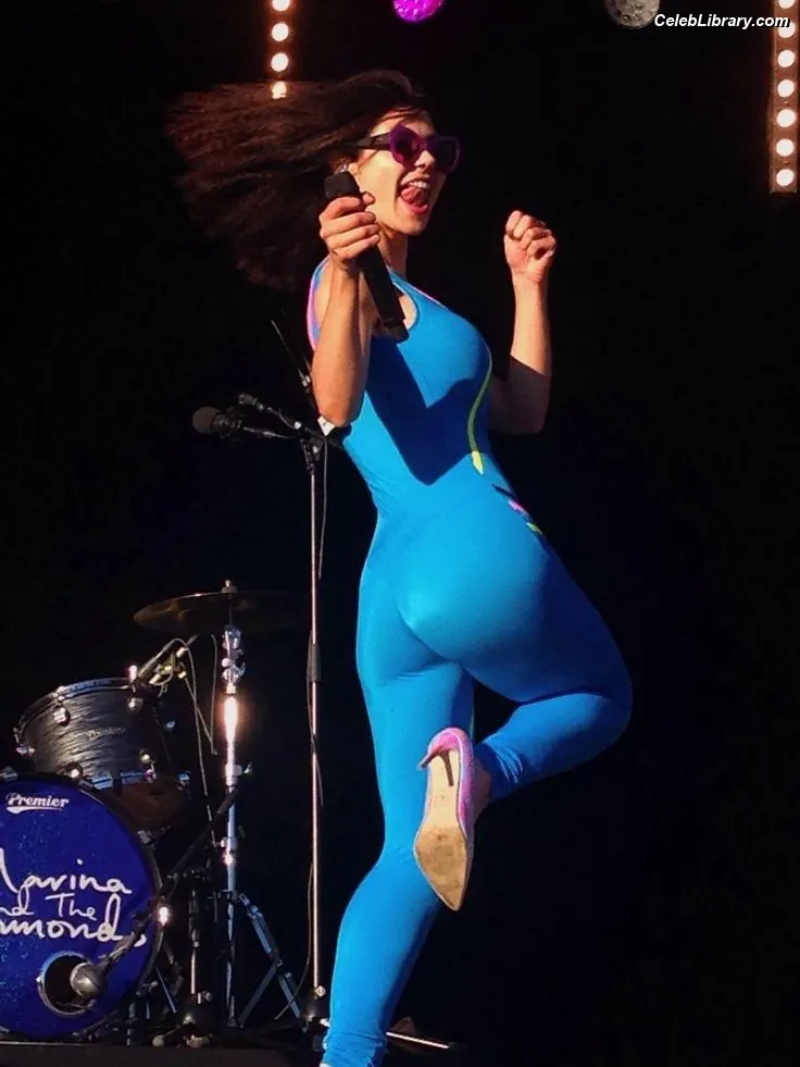 Marina Diamandis photo 18 of 533